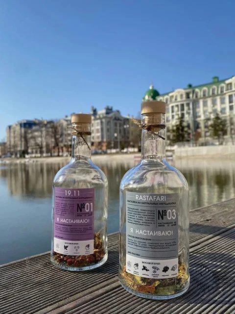 Бутылка «RASTAFARI» с этикеткой